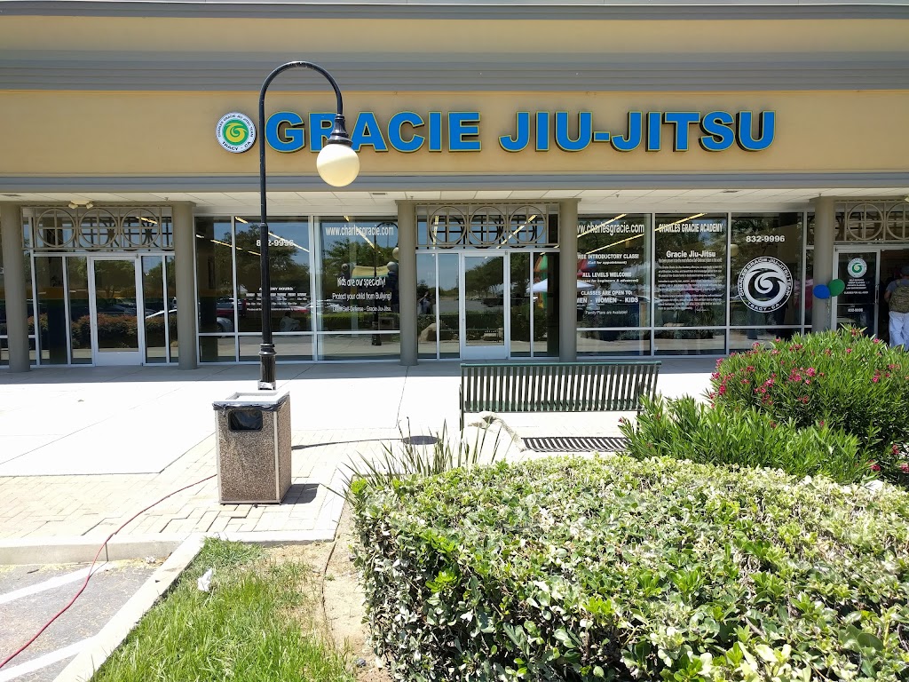 Charles Gracie Jiu-Jitsu Academy Tracy | 1005 E Pescadero Ave #149, Tracy, CA 95304, USA | Phone: (209) 832-9996