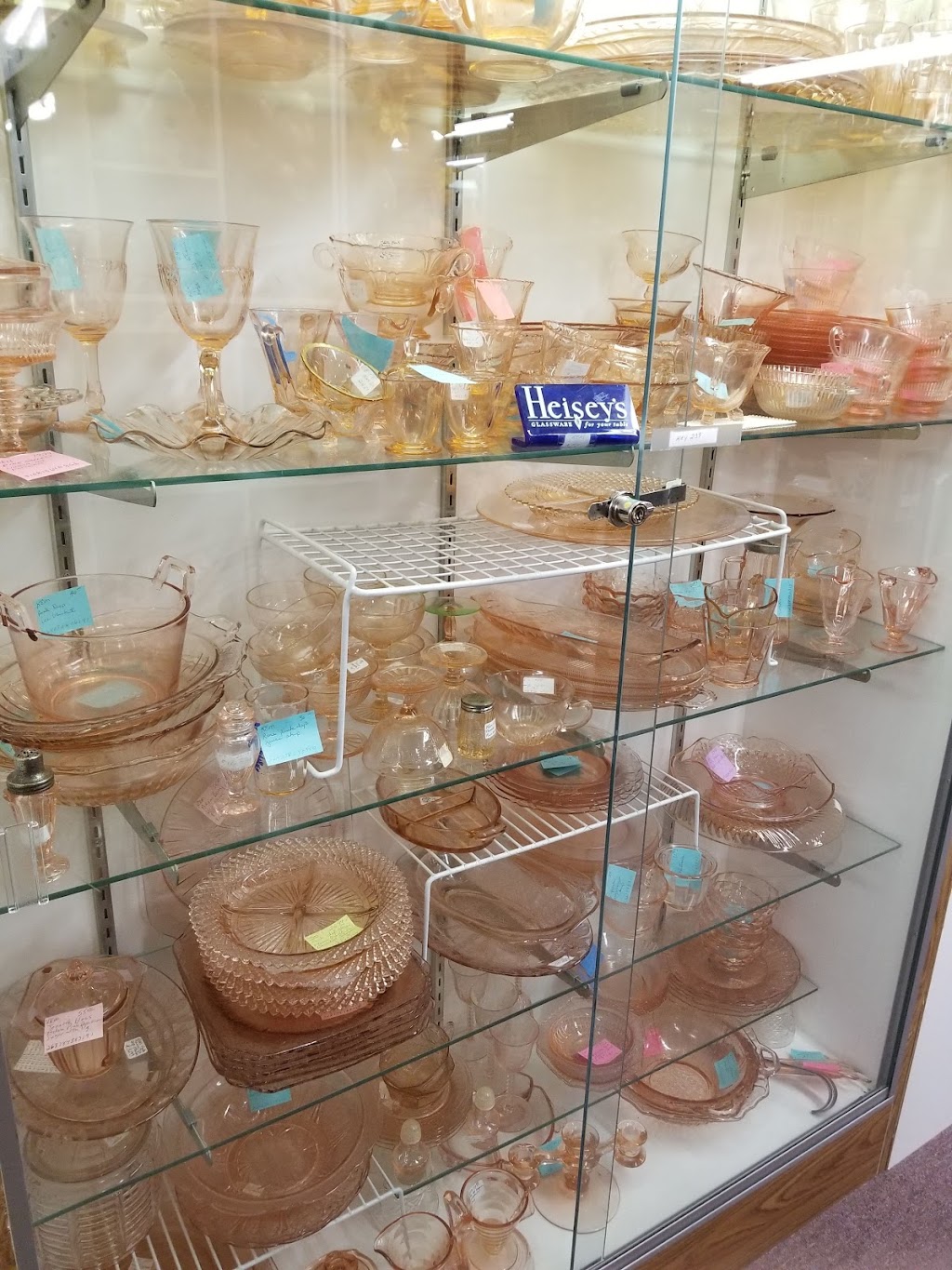 Pottery Place Antiques | 2000 Old W Main St, Red Wing, MN 55066, USA | Phone: (651) 388-7765