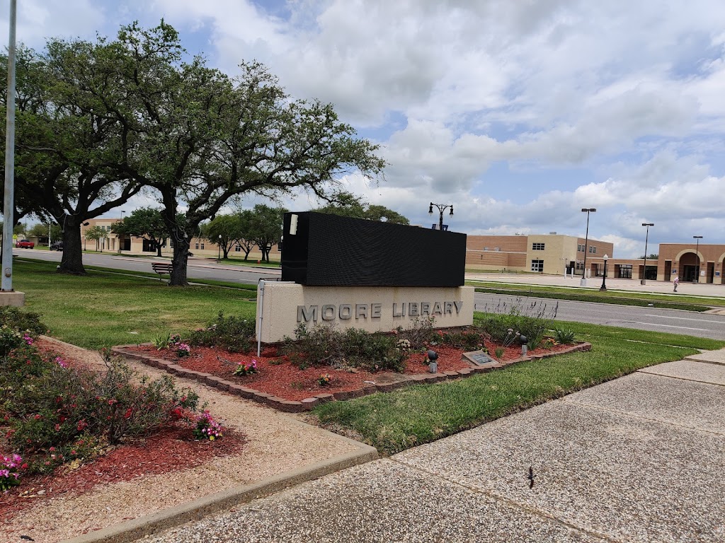 Moore Memorial Public Library | 1701 9th Ave N, Texas City, TX 77590, USA | Phone: (409) 643-5975
