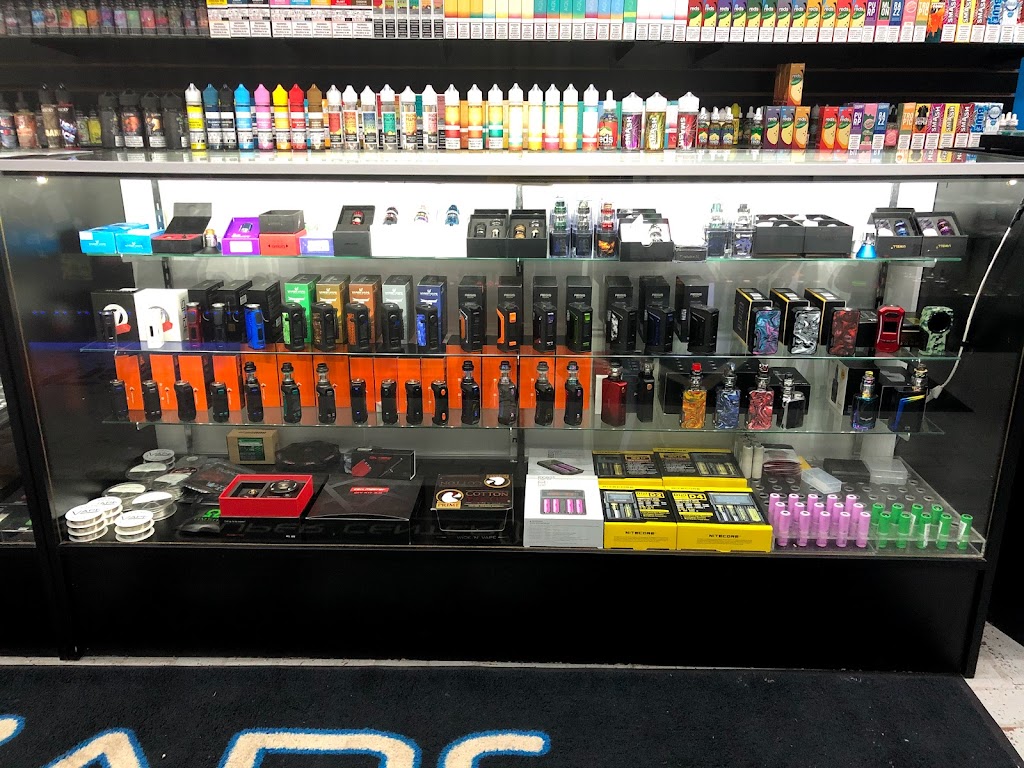 Vape Super Center Macomb CBD & Kratom | 16540 21 Mile Rd, Macomb, MI 48044, USA | Phone: (586) 262-4366