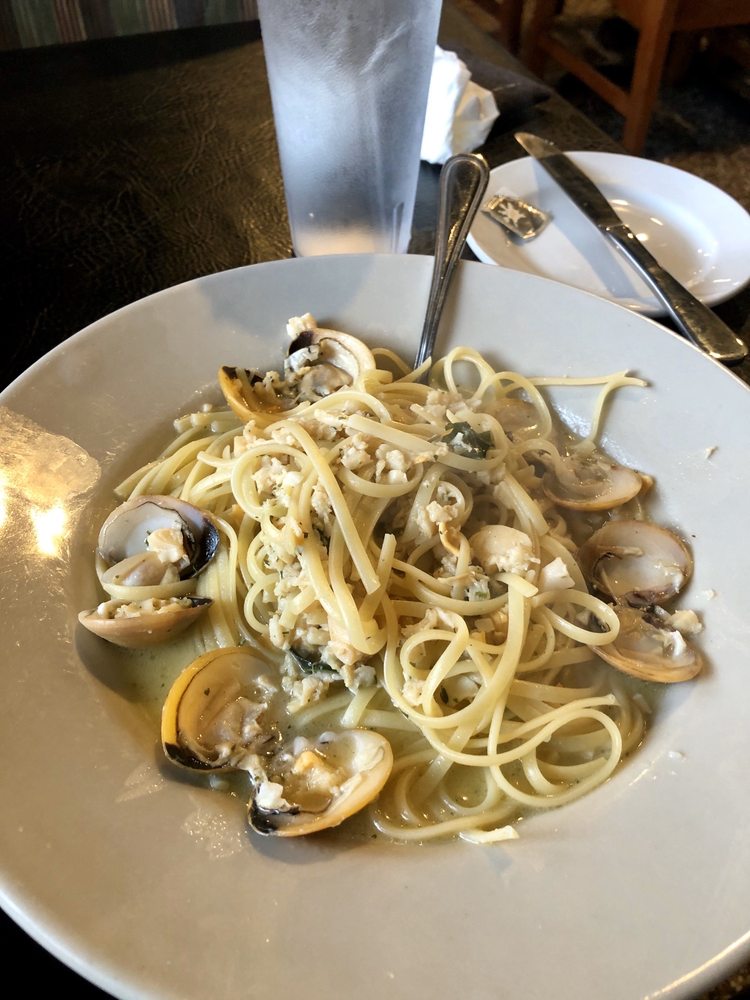 Giovannis Italian Kitchen - Fort Worth | 5733 Crowley Rd, Fort Worth, TX 76134, USA | Phone: (817) 551-3713