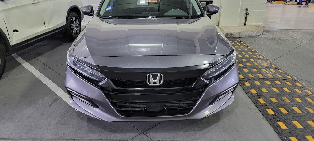 Hardin Honda Service Department | 1381 S Auto Center Dr, Anaheim, CA 92806, USA | Phone: (714) 533-6200