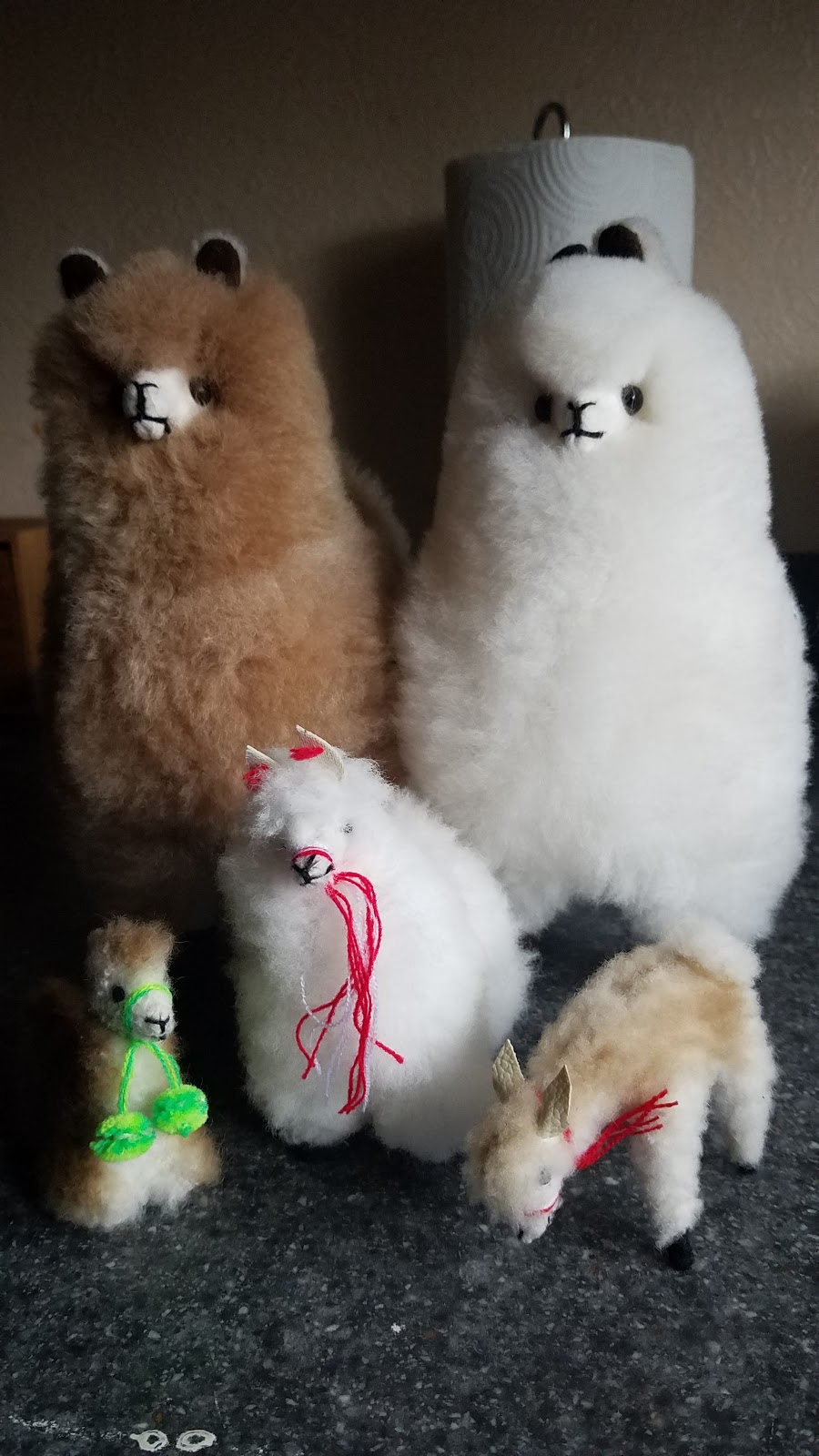 A & R Alpaca Farm and Gift Shop | 10981 US-22, Williamsport, OH 43164 | Phone: (614) 361-8789