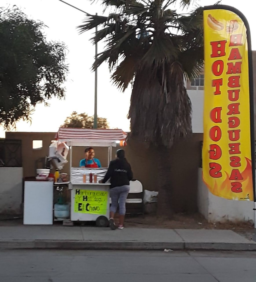 Hamburguesas El Chavo | Priv. Milano Real S/N, Natura Seccion Bosques, 22165 Tijuana, B.C., Mexico | Phone: 664 771 1450