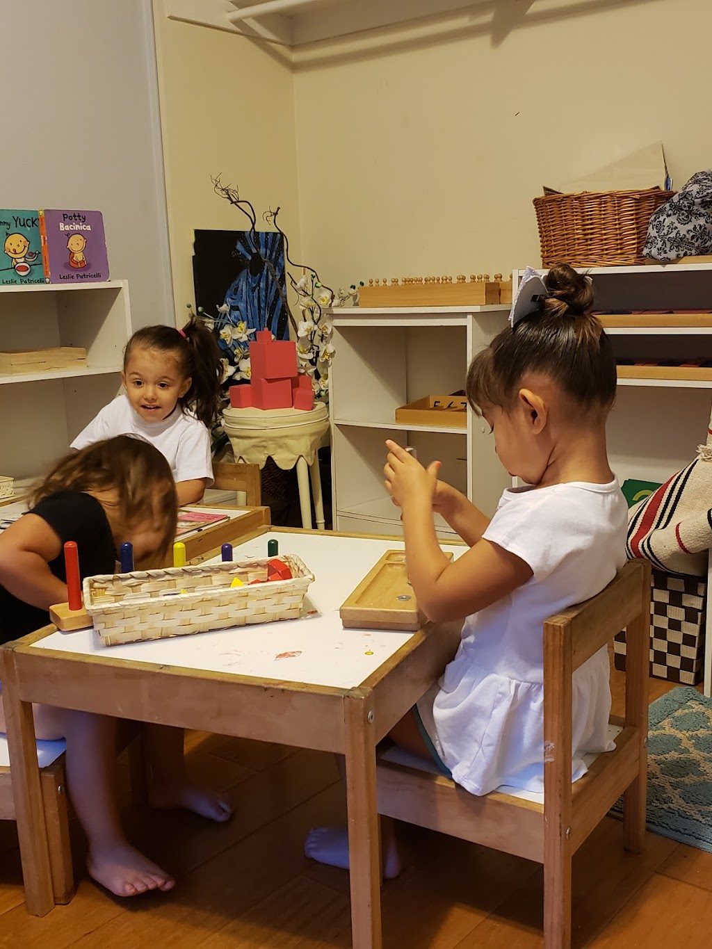 International Nido of Montessori | 813 Agajanian Way, Montebello, CA 90640, USA | Phone: (323) 470-5436
