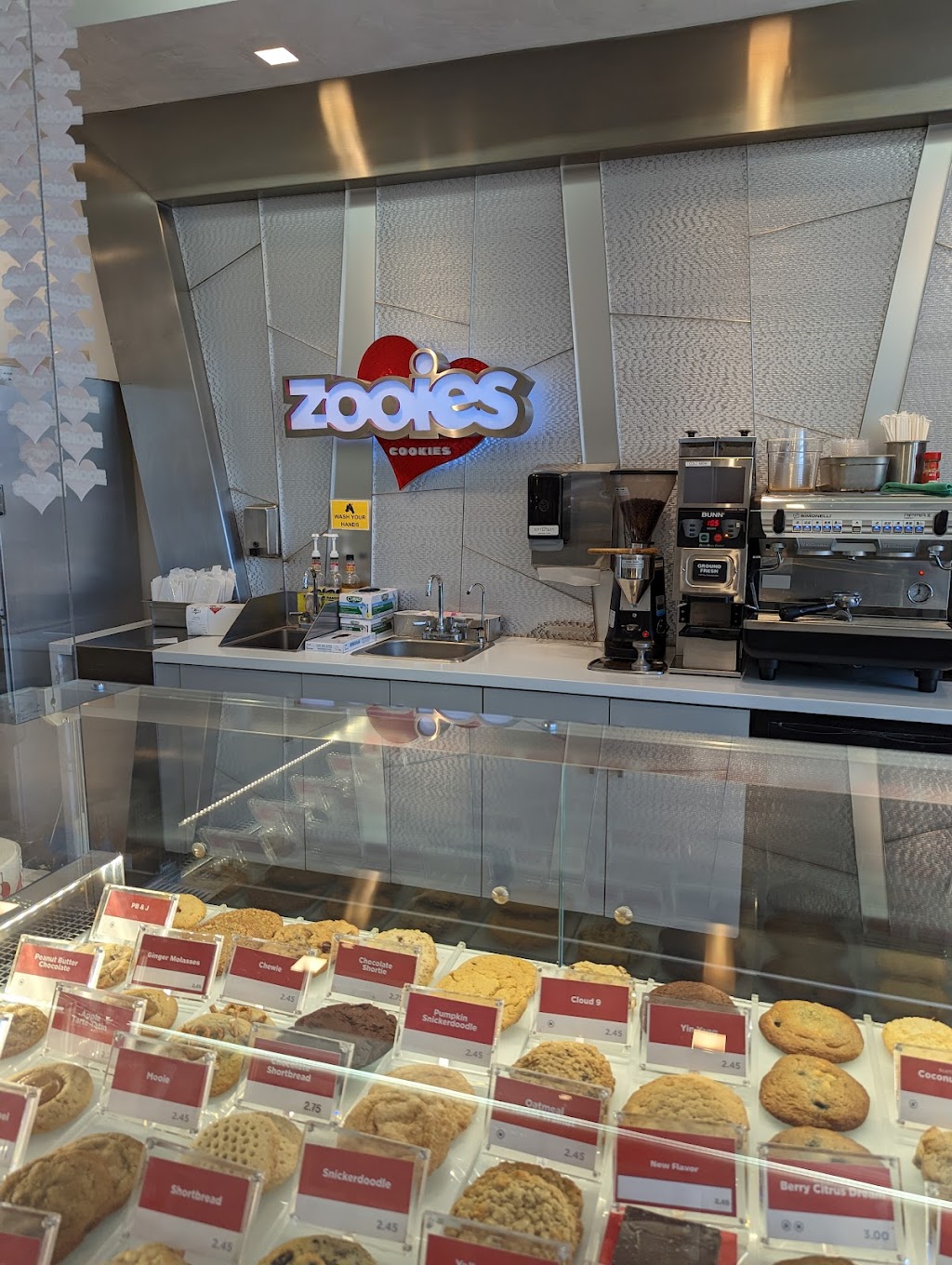 Zooies | 9815 National Blvd, Los Angeles, CA 90034, USA | Phone: (310) 820-8282