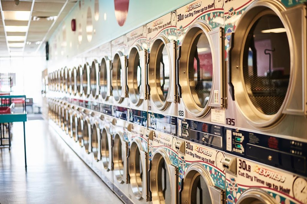 Speed Cycle Express Laundromat | 28720 Chardon Rd, Willoughby Hills, OH 44092, USA | Phone: (440) 943-3078