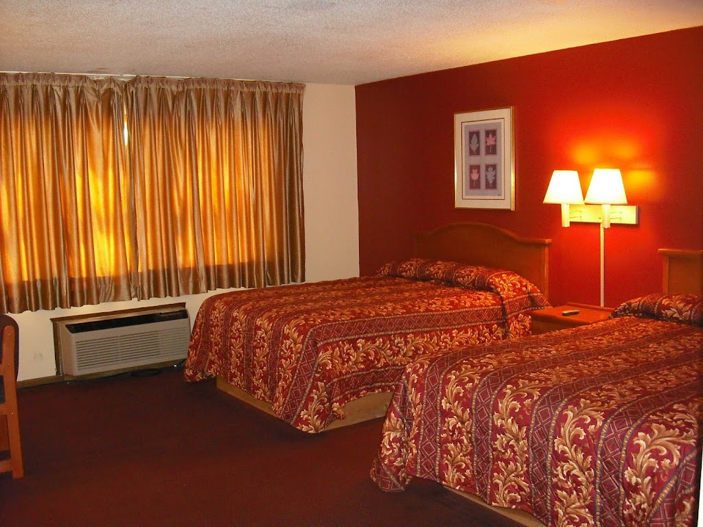 Regency Inn | 734 US-12, Hudson, WI 54016, USA | Phone: (715) 381-5548