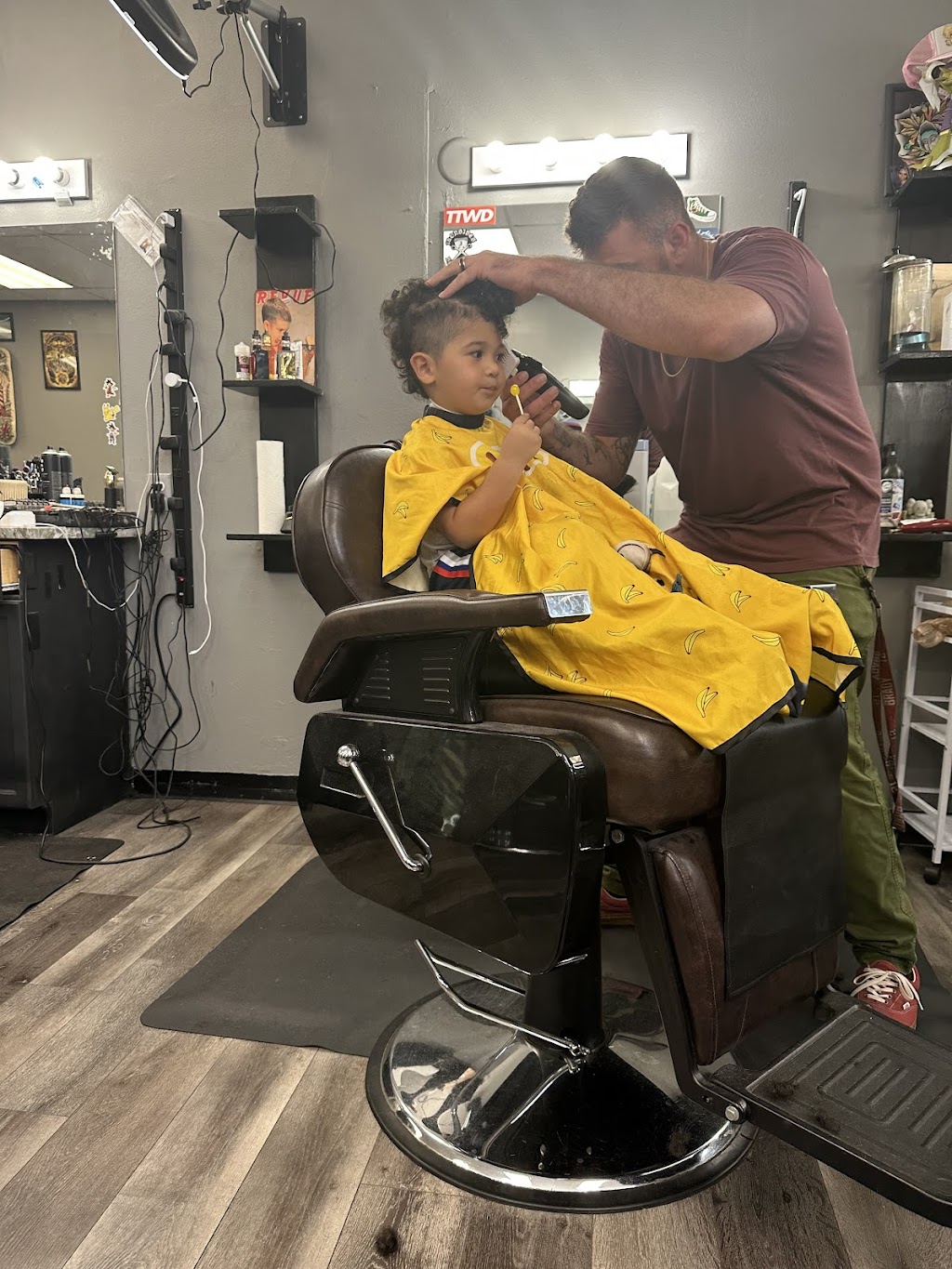 Ironsides Barbershop | 2323 Seven Springs Blvd, New Port Richey, FL 34655, USA | Phone: (727) 843-1640