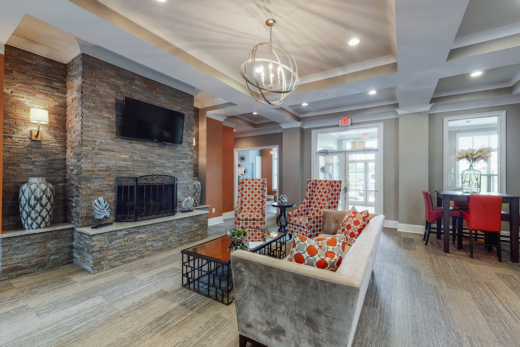 Hall Creek at Arlington Apartments | 11926 Ambassador Ln S, Arlington, TN 38002, USA | Phone: (901) 867-1811