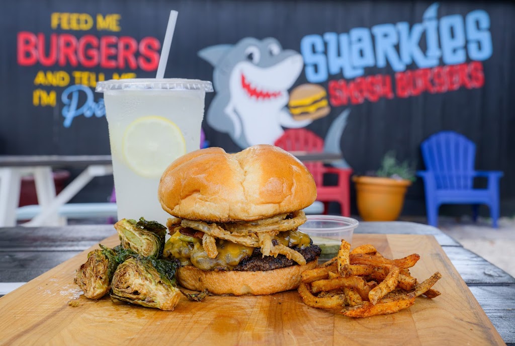 Sharkies Smash Burgers | 13332 TX-198, Gun Barrel City, TX 75156, USA | Phone: (903) 910-1687