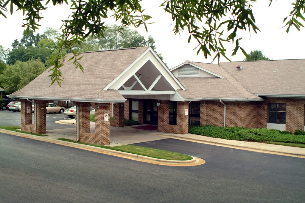 Brantwood Nursing & Rehab Center | 1038 College St, Oxford, NC 27565, USA | Phone: (919) 690-3334