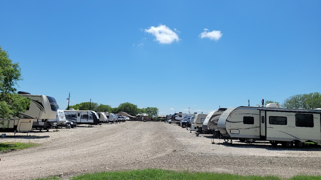 Hidden Park RV | 6205 US-77, Odem, TX 78370 | Phone: (361) 364-8969