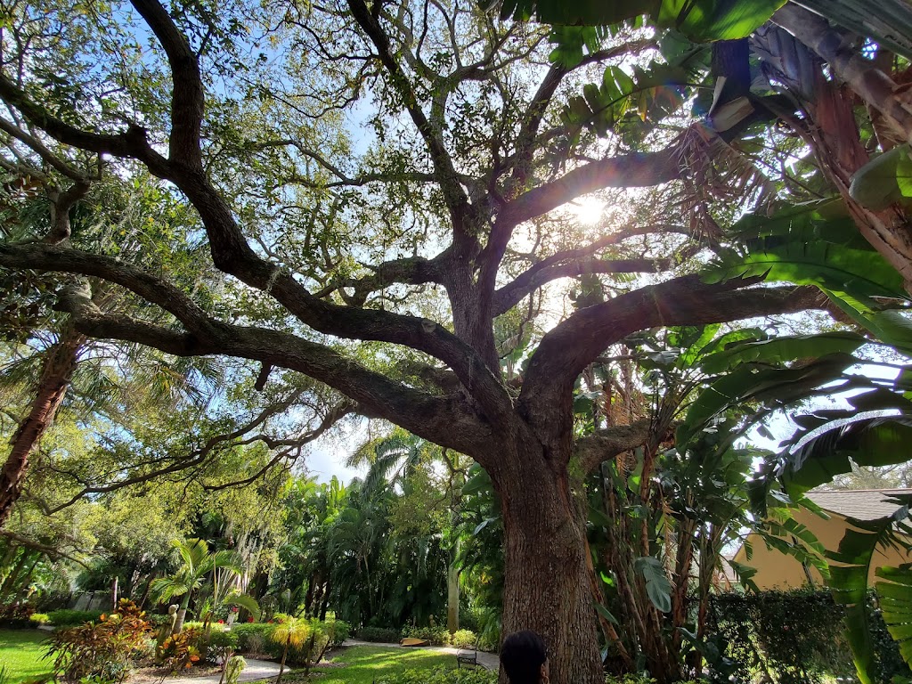 Dr. Carter G. Woodson African American Museum | 2240 9th Ave S, St. Petersburg, FL 33712, USA | Phone: (727) 323-1104