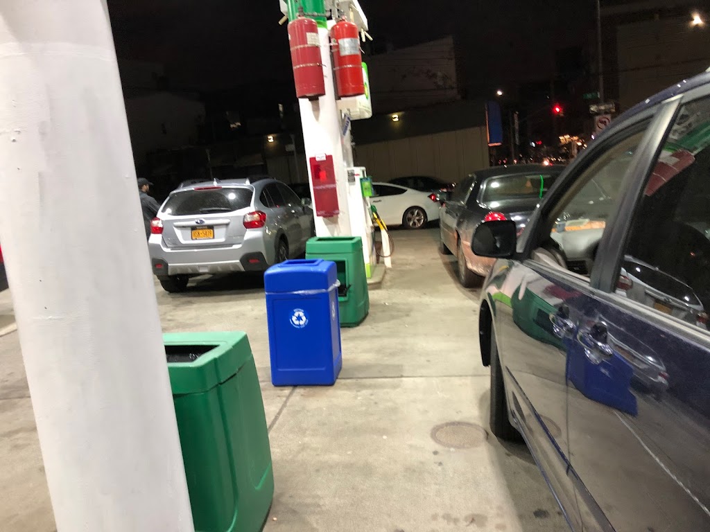 Astoria Blvd Gas | 31-02 Astoria Blvd, Long Island City, NY 11102, USA | Phone: (718) 956-4980