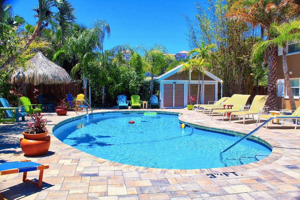 Coconut Grove Resort | 606 Bay Esplanade, Clearwater Beach, FL 33767, USA | Phone: (727) 592-2286