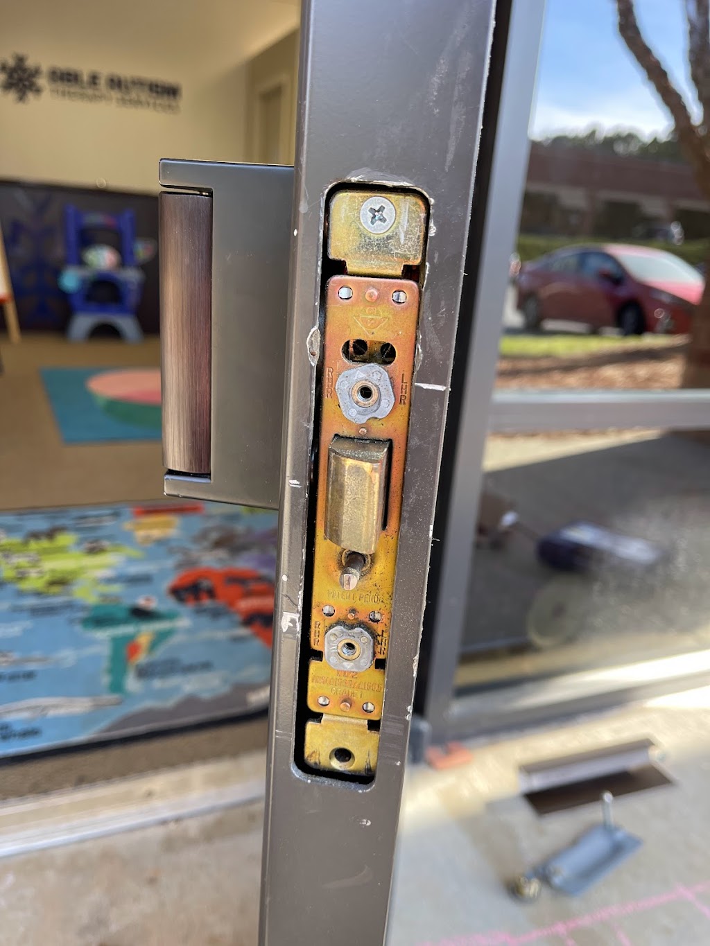 Mobile Pro Locksmith LLC | 281 Three Oaks Dr SW, Lawrenceville, GA 30046, USA | Phone: (404) 424-9806