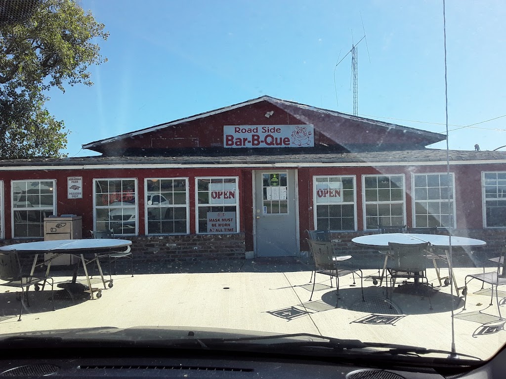 Road Side Bar-B-Que | 196 AR-147, Proctor, AR 72376 | Phone: (870) 733-9208