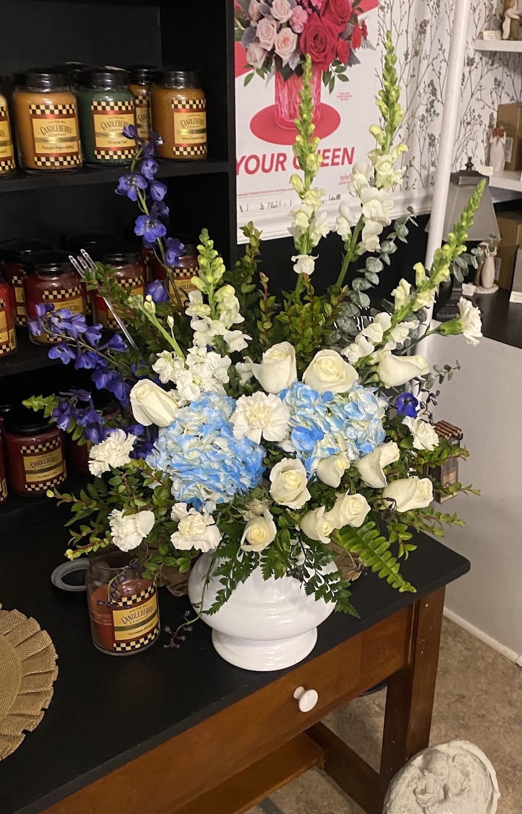 Fisher’s Flowers | 5441 Castle Hwy, Pleasureville, KY 40057, USA | Phone: (502) 518-0011
