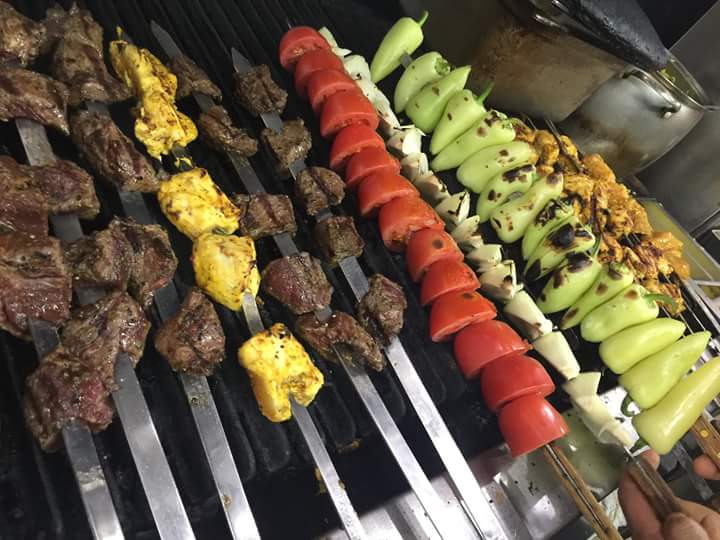 Flame & Skewers Mediterranean Restaurant | 4580 Coffee Rd, Bakersfield, CA 93308, USA | Phone: (661) 410-8522