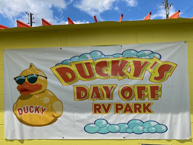 Duckys Day Off RV Park | 34408 FL-54, Zephyrhills, FL 33543, USA | Phone: (813) 782-8223