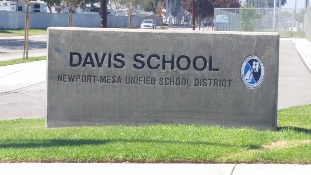 Davis Magnet School | 1050 Arlington Dr, Costa Mesa, CA 92626 | Phone: (714) 424-7930