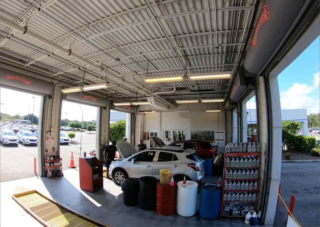 Lightnin Lube | 2160 US-441 #27, Fruitland Park, FL 34731, USA | Phone: (352) 728-1212