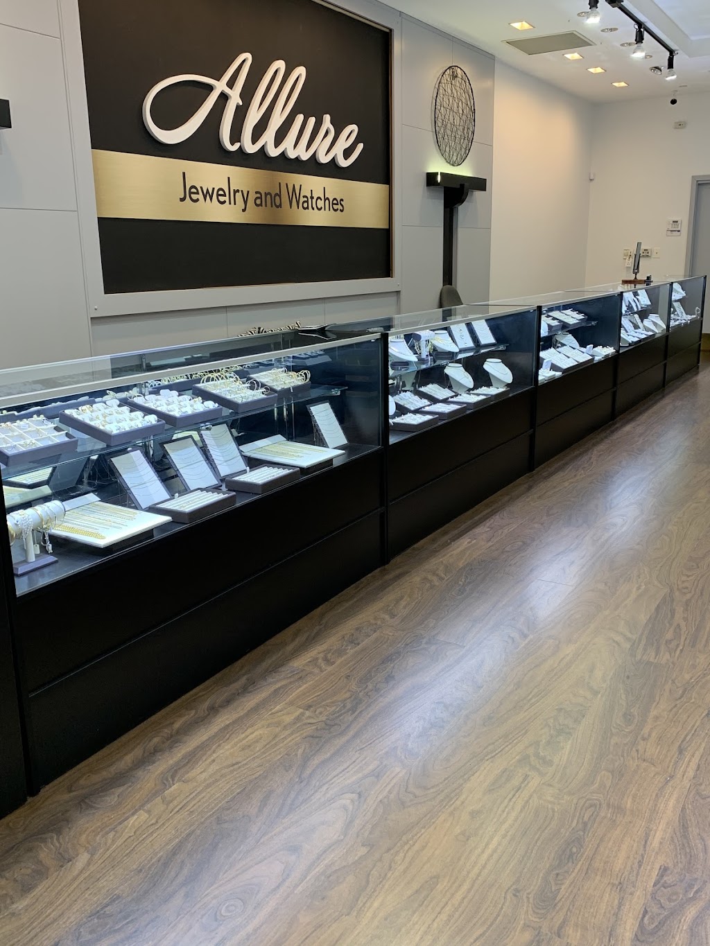 Allure Jewelry and Watches | 755 NJ-18, East Brunswick, NJ 08816 | Phone: (732) 254-1188