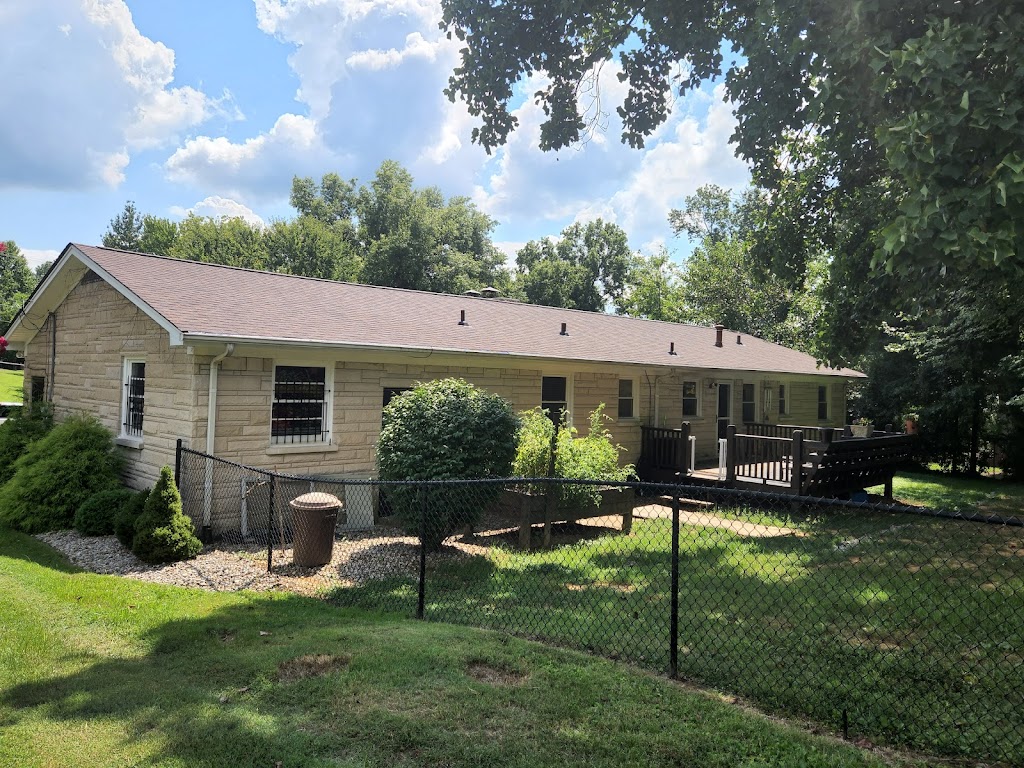 NEW LOOK - Roofing, Siding, Windows and Gutters | 3021 Windsor Lakes Pkwy, Louisville, KY 40214, USA | Phone: (502) 341-4415