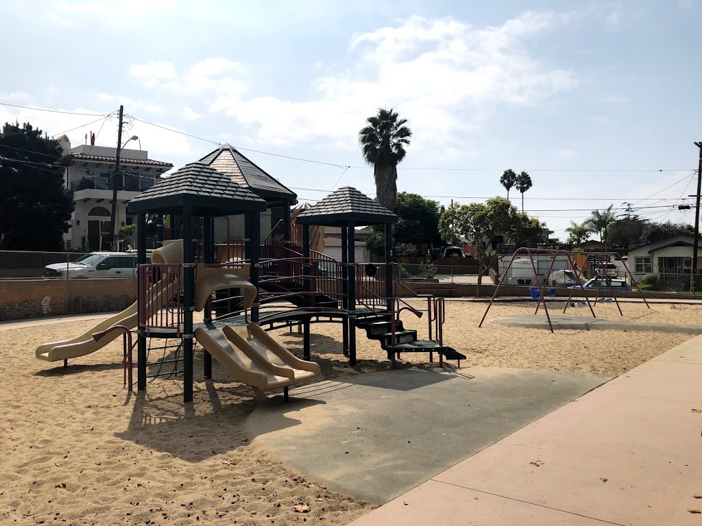 Vincent Park | 630 Vincent St, Redondo Beach, CA 90277, USA | Phone: (310) 318-0610
