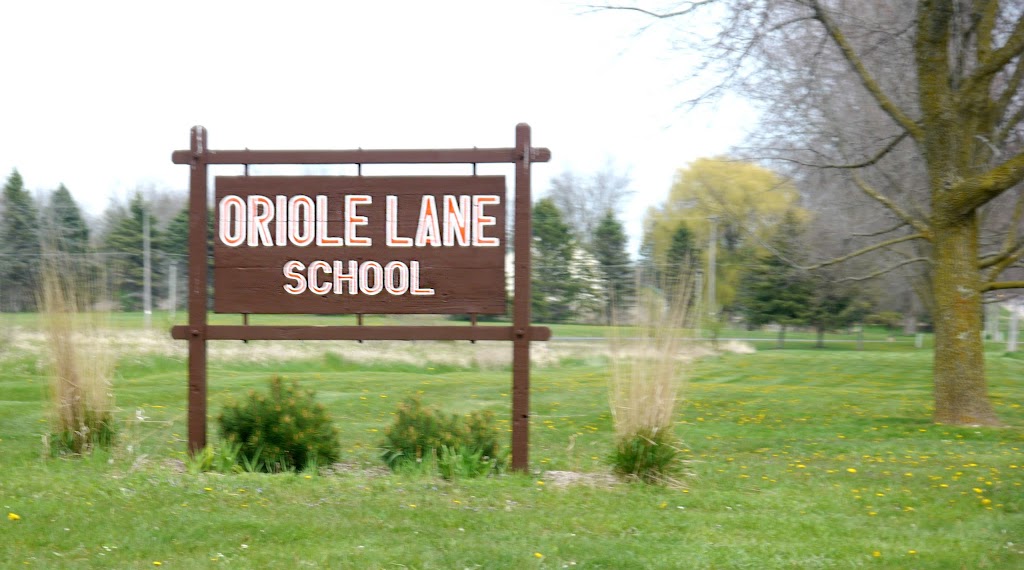 Oriole Lane Elementary School | 12850 Oriole Ln, Mequon, WI 53097, USA | Phone: (262) 238-4220