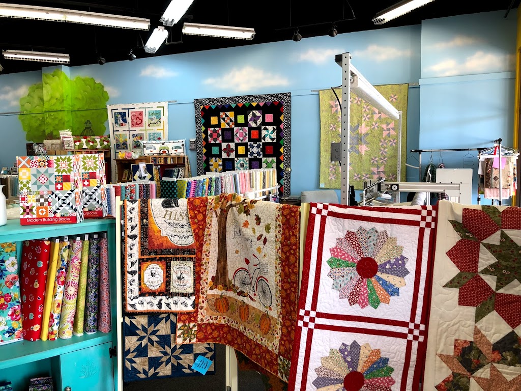 Minding My Ps & Qs Quilt Shop | 5800 I-35 #401, Denton, TX 76207, USA | Phone: (940) 365-5933