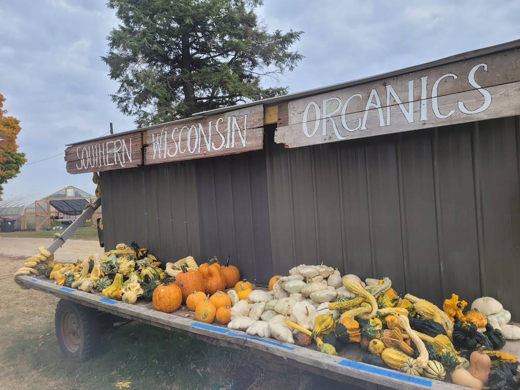 Southern Wisconsin Organics LLC | 5113 US-14, Janesville, WI 53546 | Phone: (608) 295-3849