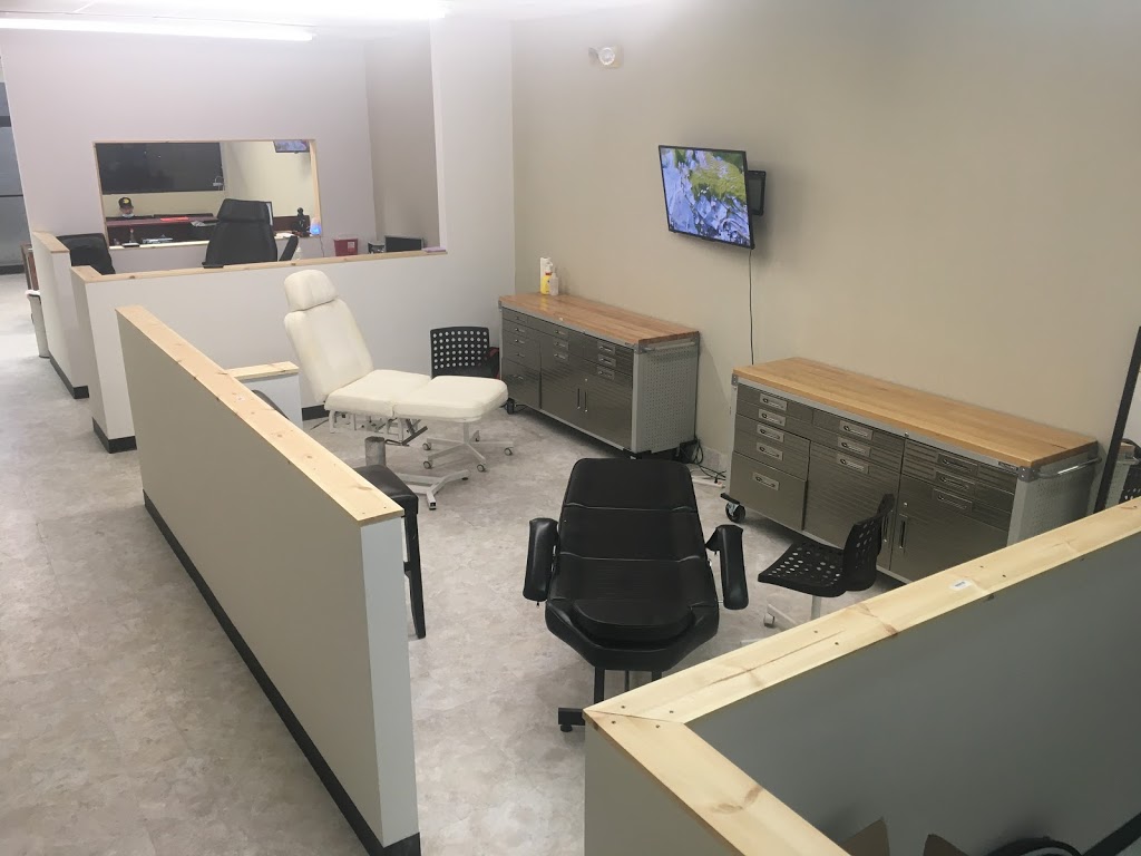 LampLighter Tattoo and Piercing | 2400 Meacham Blvd Suite 126, Fort Worth, TX 76106, USA | Phone: (817) 367-9585