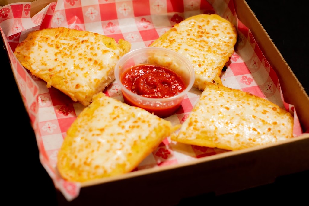 Snappy Tomato Pizza | 117 N Main St #1, Cynthiana, KY 41031, USA | Phone: (859) 235-7627