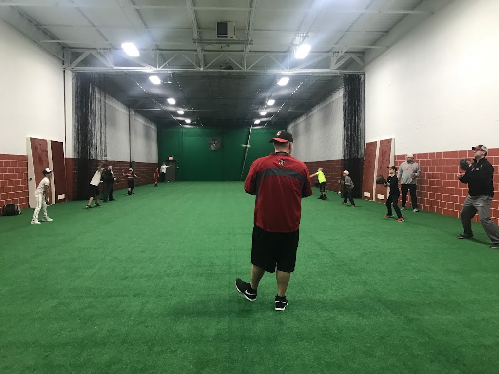 Diamond Dreams Sports Academy | 4810 Southway St SW, Canton, OH 44706, USA | Phone: (330) 942-0300