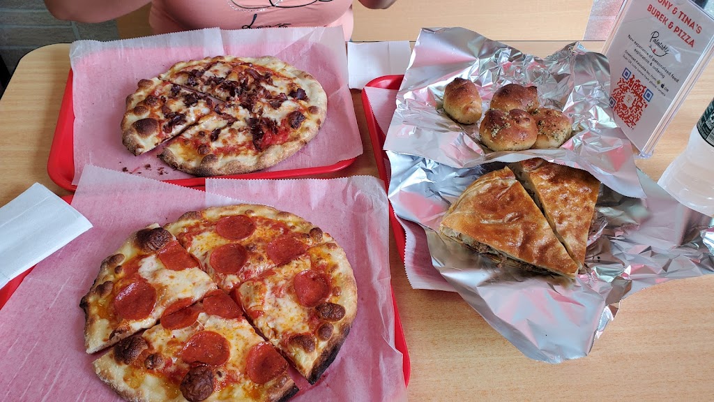 Tony & Tinas Pizzeria | 2483 Arthur Ave, Bronx, NY 10458, USA | Phone: (718) 733-8094