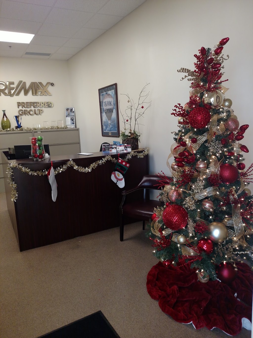 RE/MAX Preferred Group | 9032 Union Centre Blvd #100, West Chester Township, OH 45069, USA | Phone: (513) 874-8373 RE/MAX Preferred Group | 9032 Union Centre Blvd #100, West Chester Township, OH 45069, USA | Phone: (513) 874-8373