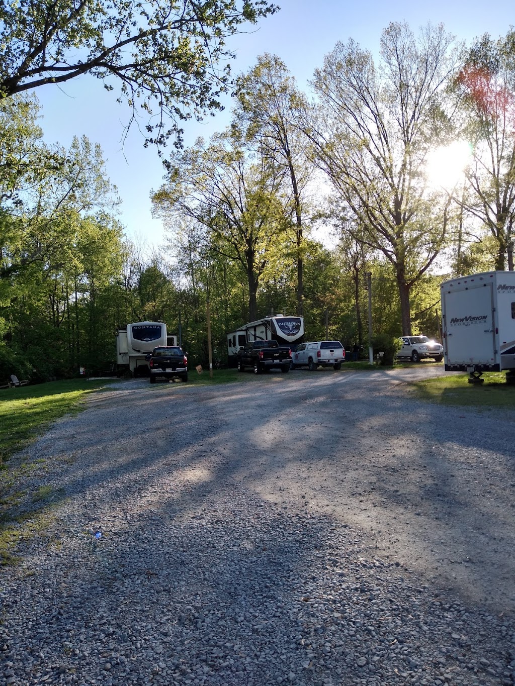 Add-More Mobile Home Park | 2412 Addmore Ln # 83, Clarksville, IN 47129, USA | Phone: (812) 283-3075