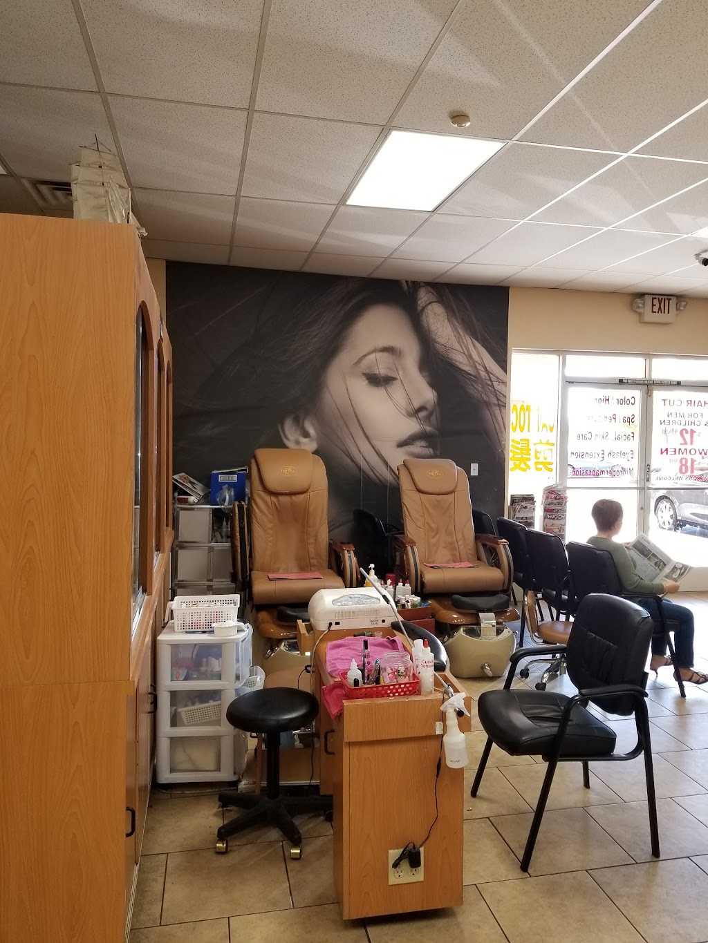 Anns Salon | 5700 Spring Mountain Rd # J, Las Vegas, NV 89146, USA | Phone: (702) 367-3117