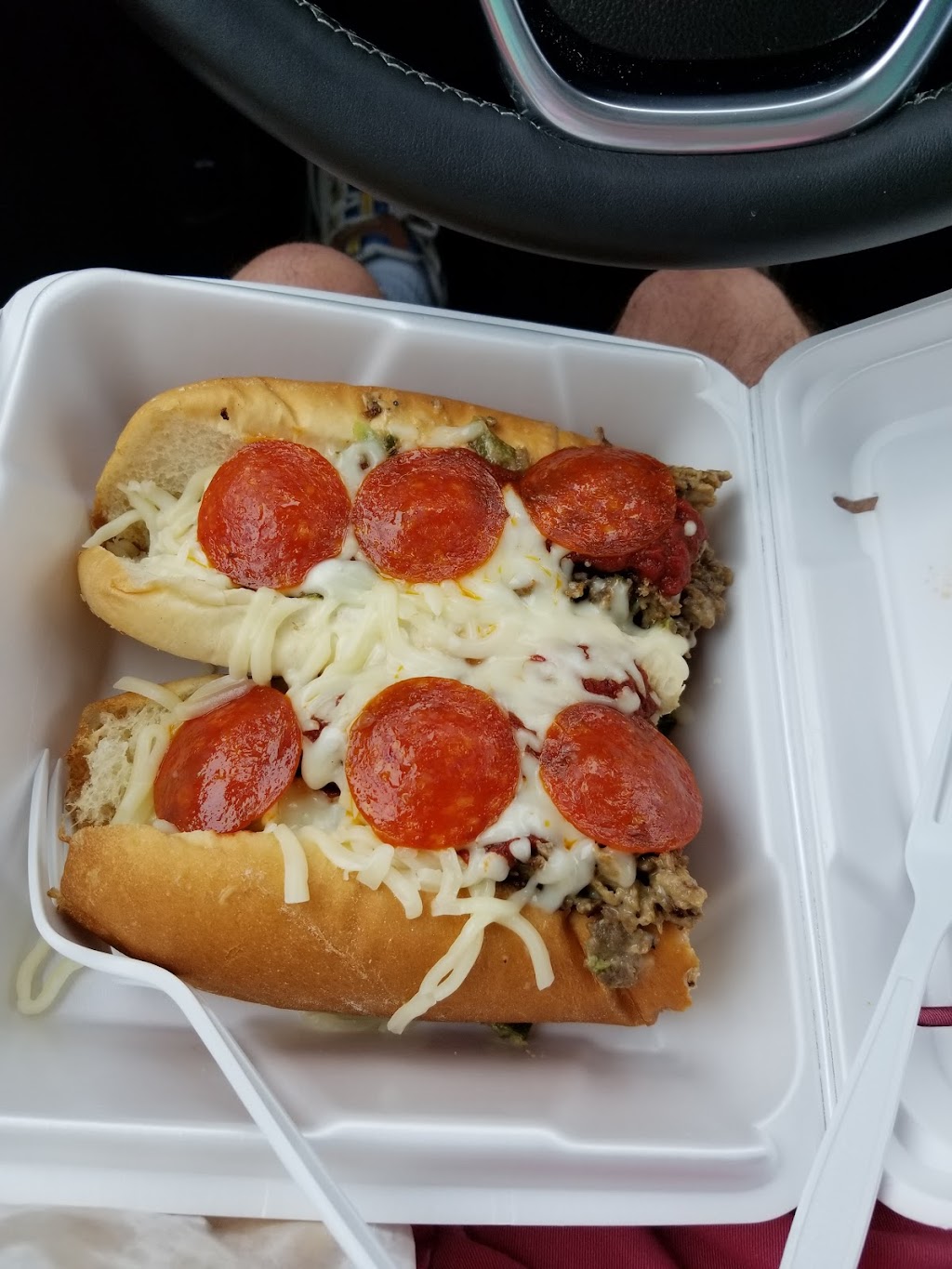 Leftys Cheesesteak of Auburn Hills 877-4-LEFTYS | 3909 Baldwin Rd, Auburn Hills, MI 48326 | Phone: (877) 453-3897