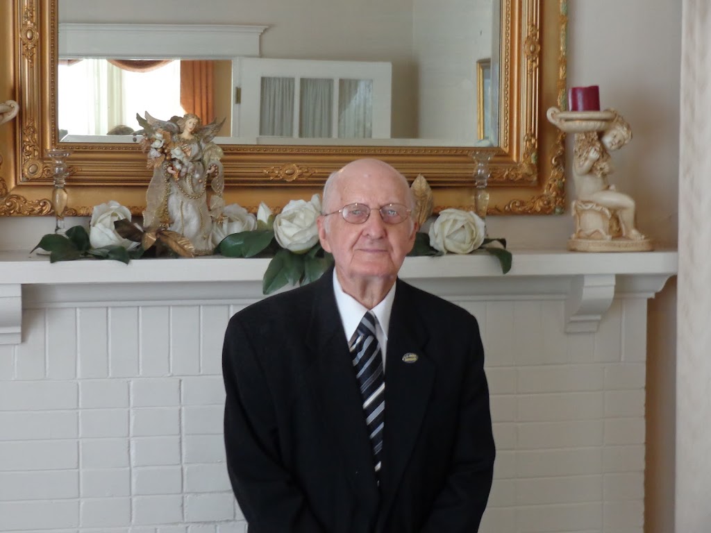 Massey Funeral Home | 913 N Arendell Ave, Zebulon, NC 27597, USA | Phone: (919) 269-6600