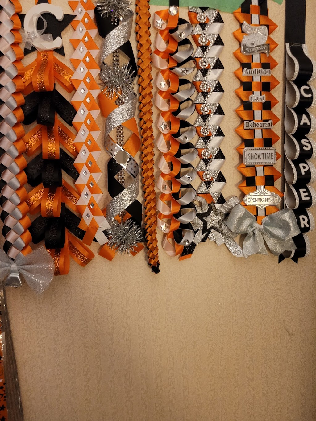 Crazy Cats Mums and Garters | Joy Grace Dr, Haltom City, TX 76137, USA | Phone: (817) 319-7137