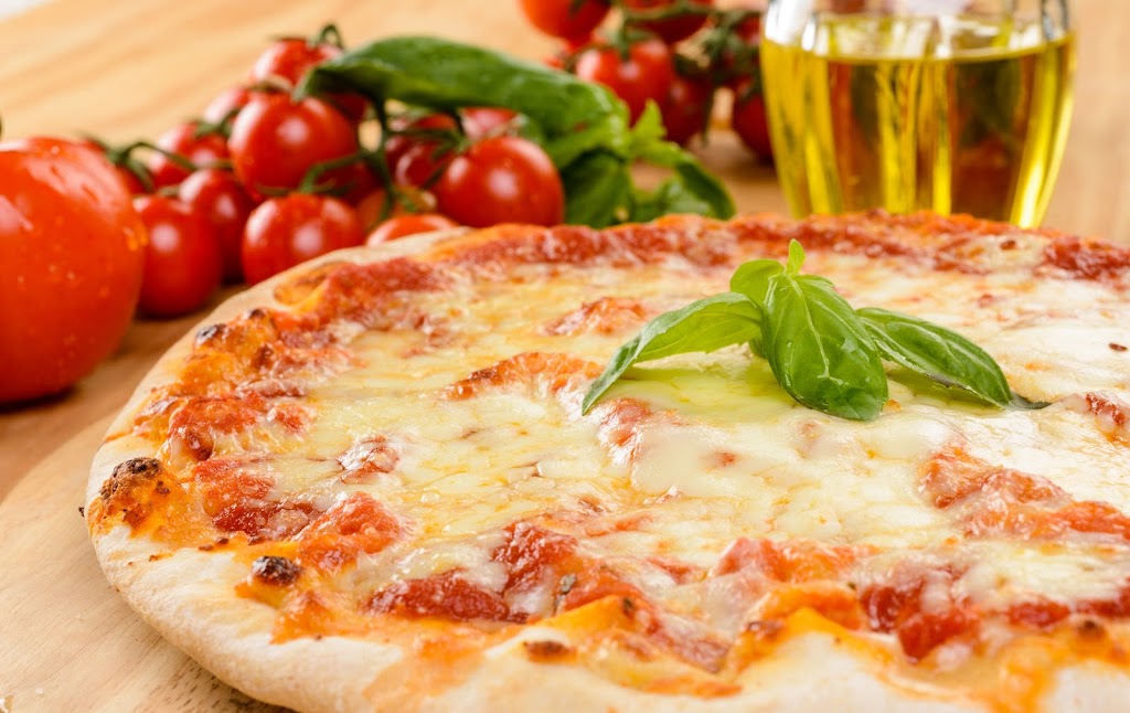 Christinas Pizza | 239 Lafayette St #7, Salem, MA 01970, USA | Phone: (978) 744-0700