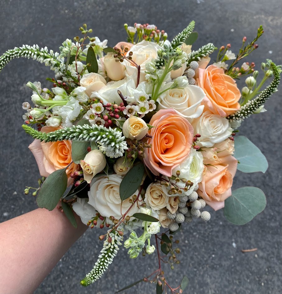 La Fiorella Floral Design | 206 Sunset Rd, Burlington, NJ 08016, USA | Phone: (609) 614-1569