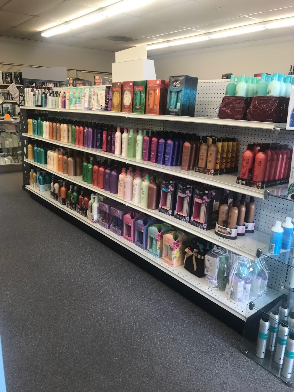 Capps Beauty Supply | 9034 E 31st St, Tulsa, OK 74145, USA | Phone: (918) 622-1652