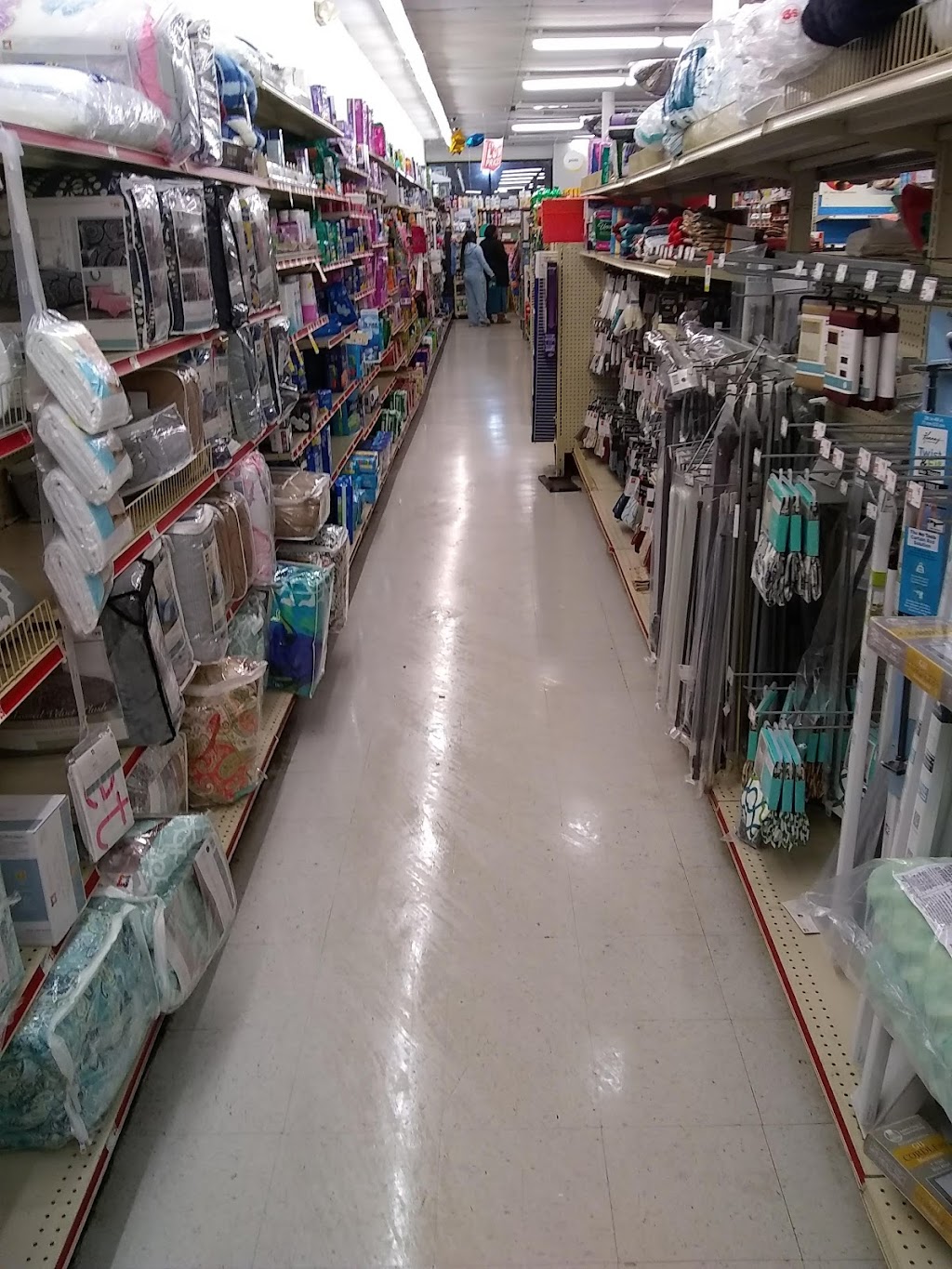 Family Dollar | 3215 Clarksville Hwy, Nashville, TN 37218, USA | Phone: (629) 224-0417