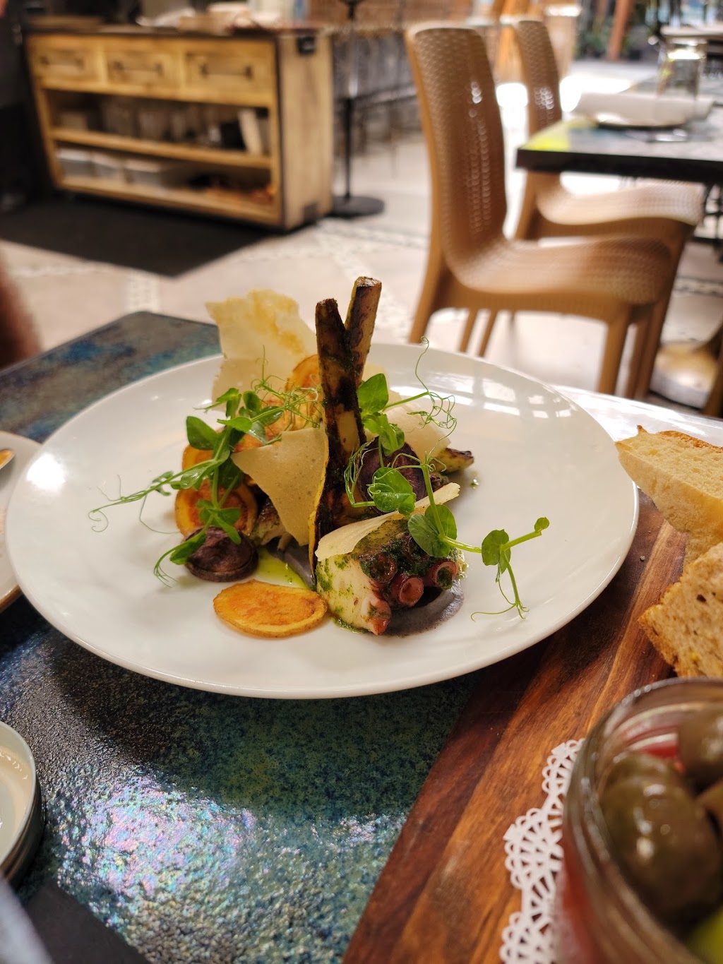 Vista Restaurant | 5020 NE 2nd Ave, Miami, FL 33137, USA | Phone: (305) 405-7547