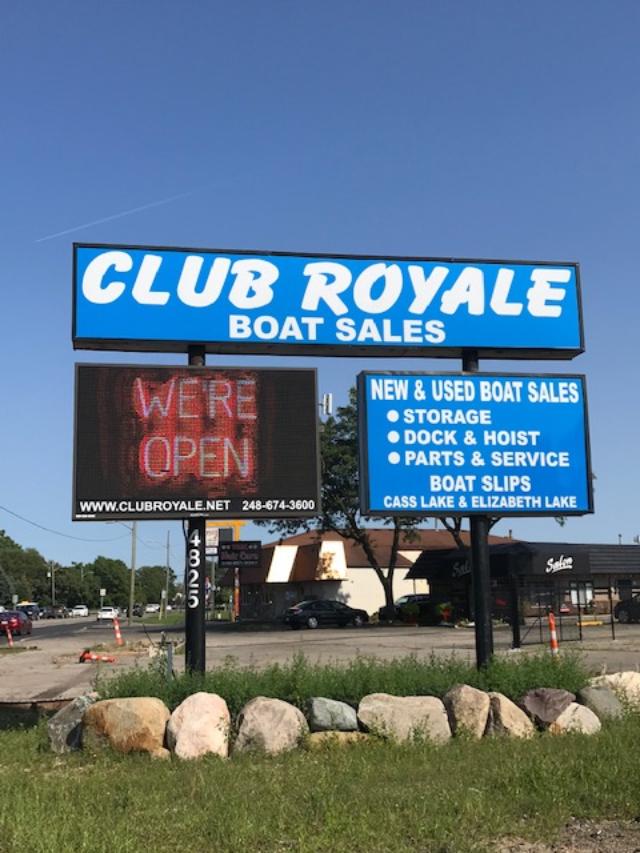 Club Royale Boat Sales | 4825 Highland Rd, Waterford Twp, MI 48328, USA | Phone: (248) 681-9100