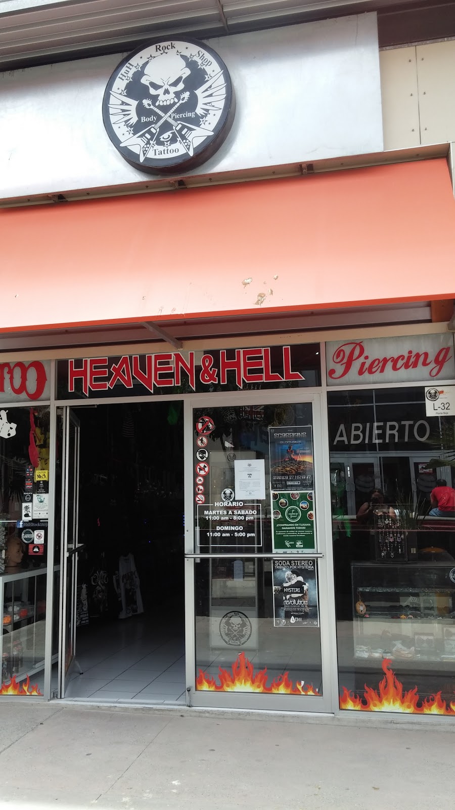 Heaven N Hell (sucursal Plaza Oasis) | Real de Baja California 23911, Real de San Francisco II, I, 22236 Tijuana, B.C., Mexico | Phone: 664 253 2522